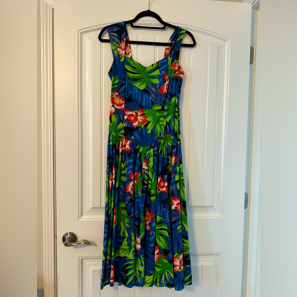 Vintage Hawaiian auana dress